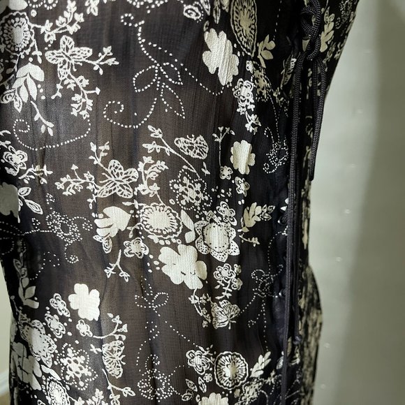 Angie Tunic Black/Flowers Laces up the Front Slits on the Sides/Front Size Small - Picture 4 of 16